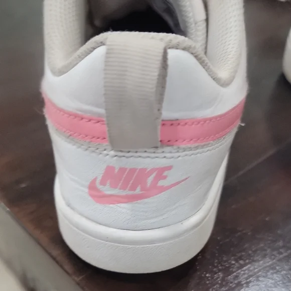 Nike Pink and White Classic Sneakers 5.5Y - Picture 10 of 14